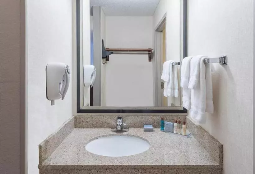 호텔 Wingate By Wyndham Shreveport Airport