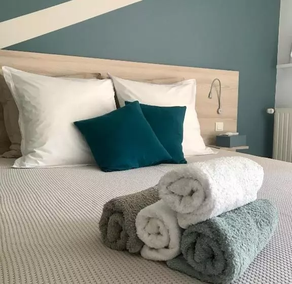 Aamiaismajoitus (B&B) 8 Le Chiron De La Roche 85130 Chanverrie