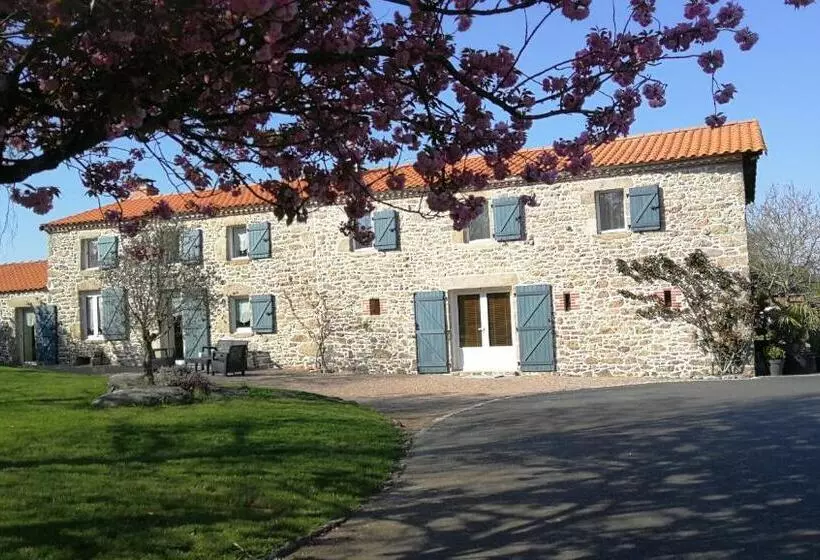 Aamiaismajoitus (B&B) 8 Le Chiron De La Roche 85130 Chanverrie