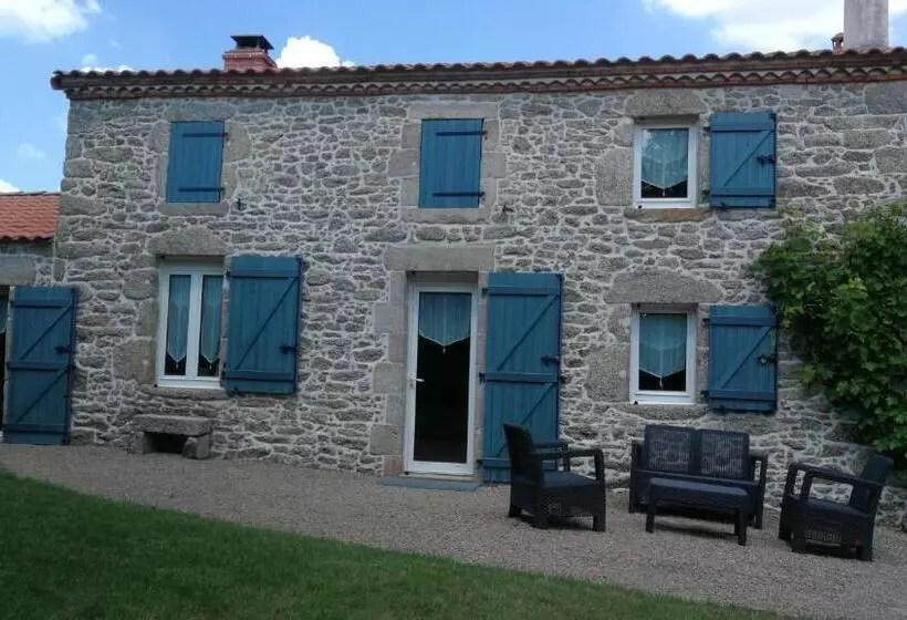 Aamiaismajoitus (B&B) 8 Le Chiron De La Roche 85130 Chanverrie