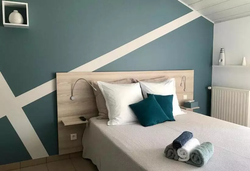 Aamiaismajoitus (B&B) 8 Le Chiron De La Roche 85130 Chanverrie