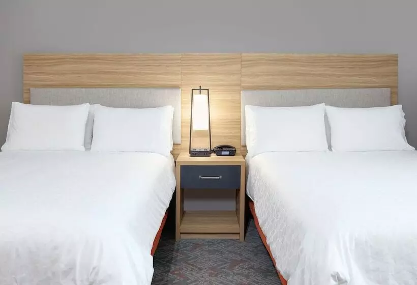 Hotelli Candlewood Suites Dfw West   Hurst, An Ihg