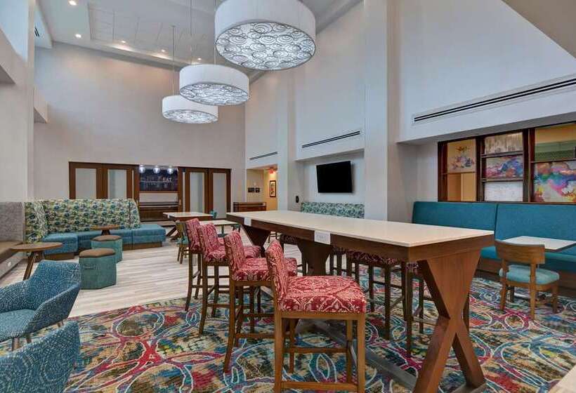 فندق Hampton Inn & Suites Tampa Riverview Brandon