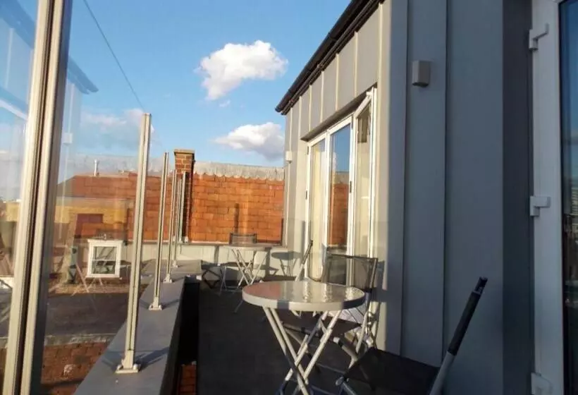 Penthouse   Basingstoke
