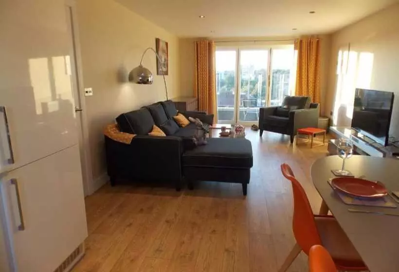 Penthouse   Basingstoke