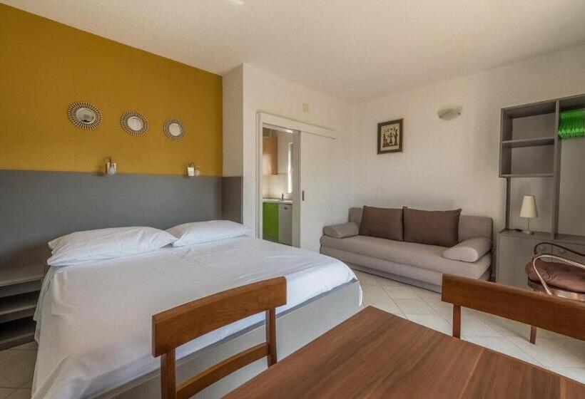 Apartments Ivana Mira