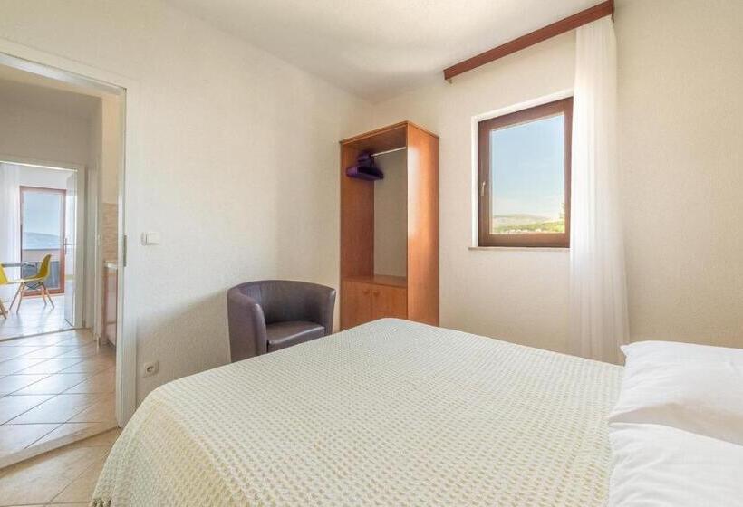 Apartments Ivana Mira