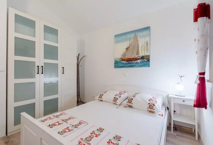 Apartments Villa Kameja
