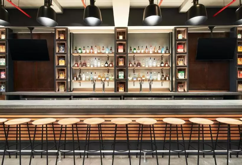 ホテル Indigo Tallahassee   Collegetown, An Ihg