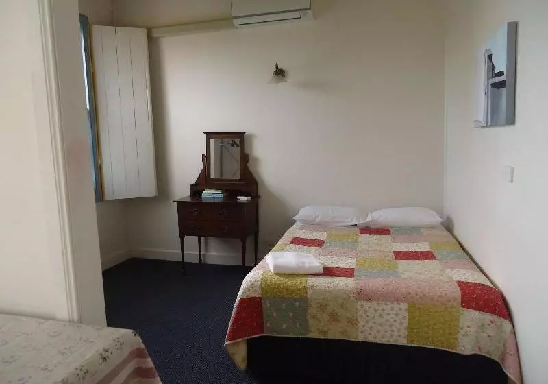 Majatalo Accommodation In An Historic Warehouse