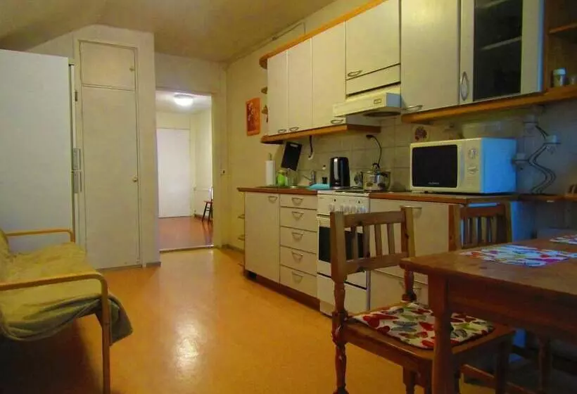 پانسیون Guest House Ugrin Paikka