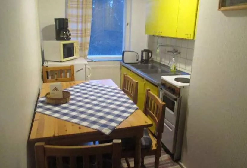 پانسیون Guest House Ugrin Paikka