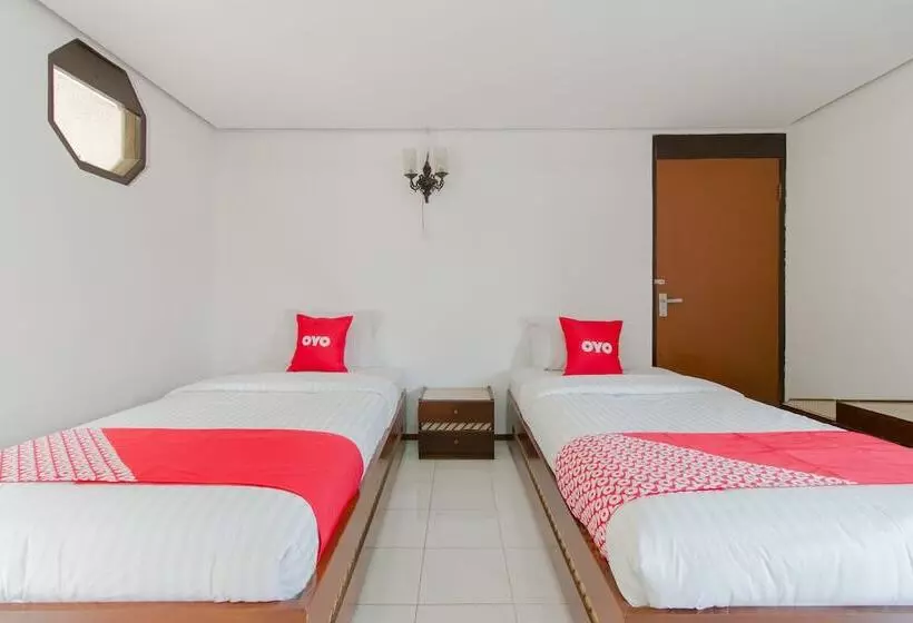 Hotel Oyo 1996 Koneng