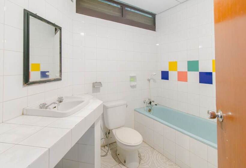 בית מלון כפרי Oyo 1996 Koneng