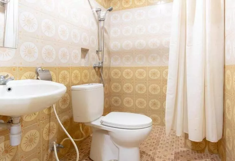 Hotelli Oyo 2045  211