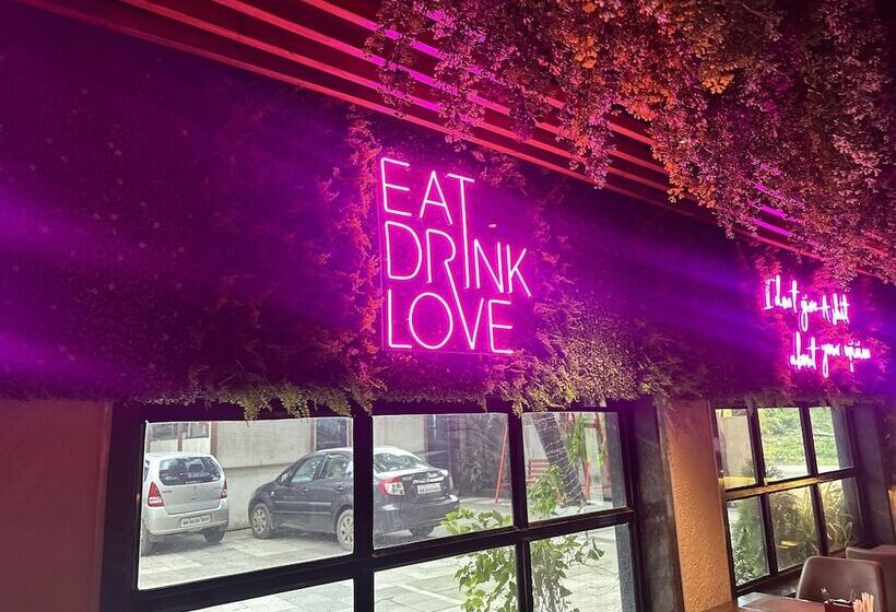 Отель Merakee Near Dahisar Mira Road Mumbai