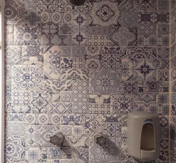 هتل Posada Bugambilias