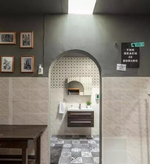 هتل Posada Bugambilias