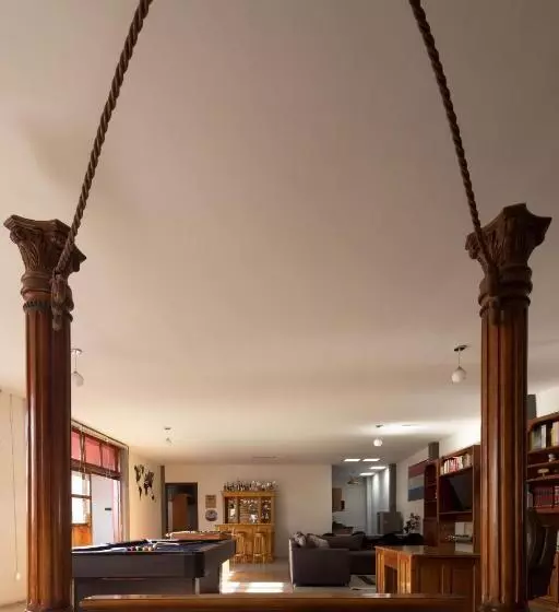 هتل Posada Bugambilias