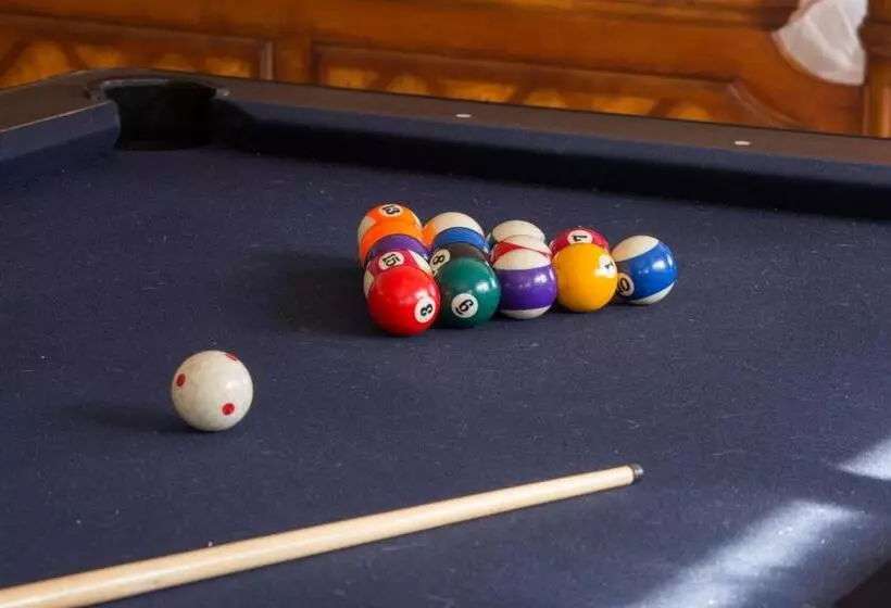 هتل Posada Bugambilias