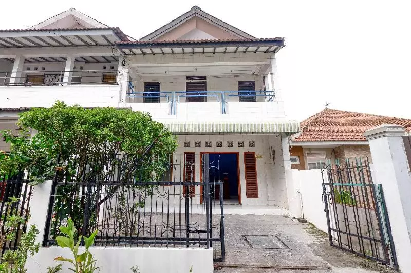 ホテル Spot On 1942 Asia Residence Syariah