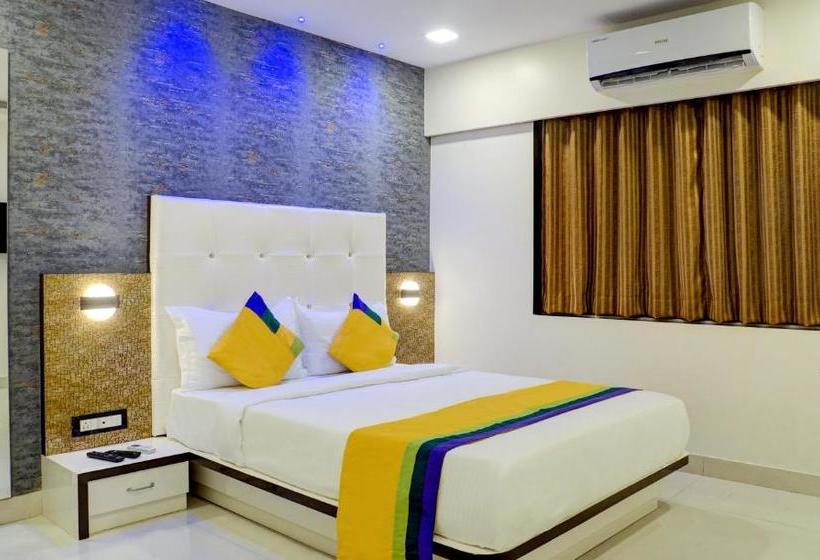 فندق Golden Star Near International Airport