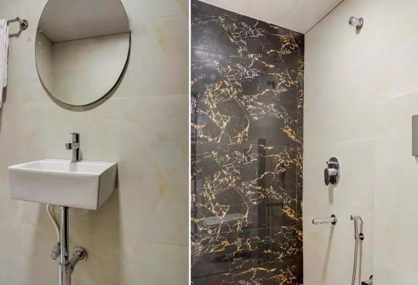 هتل Golden Star Near International Airport