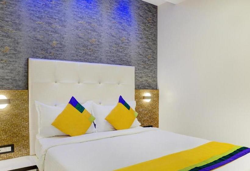 فندق Golden Star Near International Airport