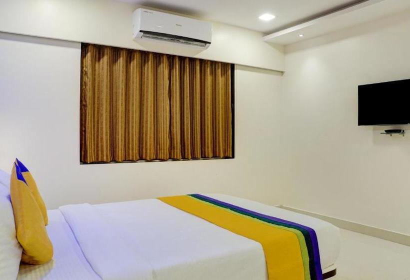 فندق Golden Star Near International Airport