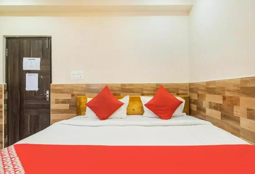 ホテル Aahvanam Guest House