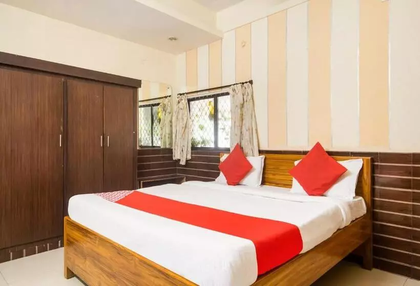 ホテル Aahvanam Guest House