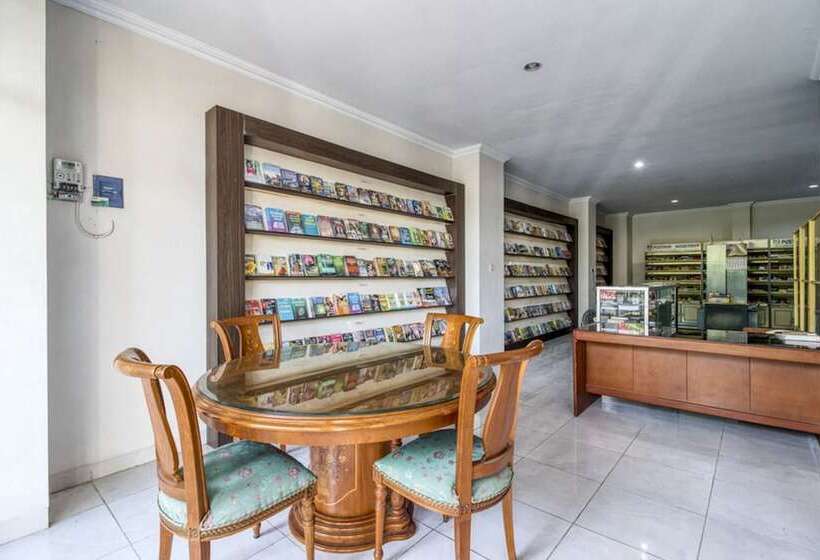 פנסיון Reddoorz Near Condongcatur Bus Station