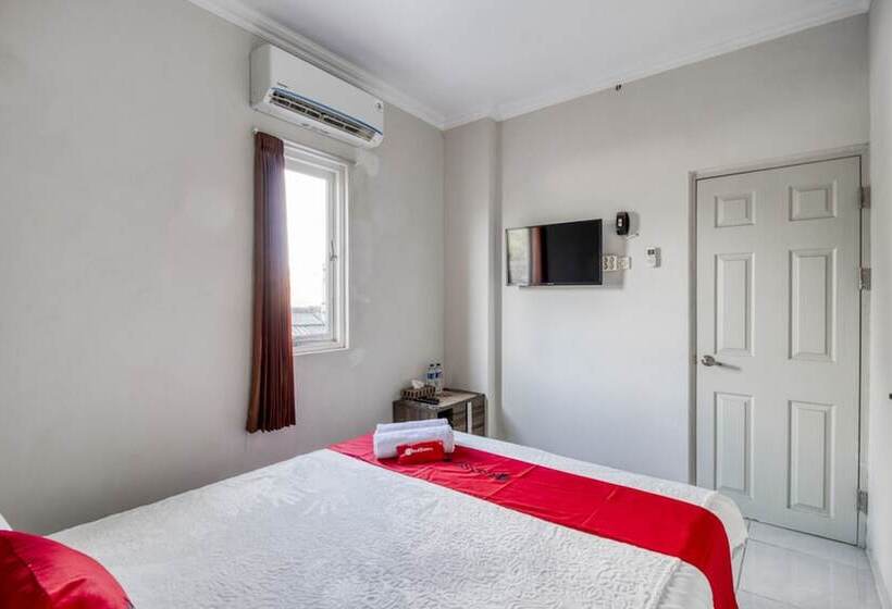 פנסיון Reddoorz Near Condongcatur Bus Station