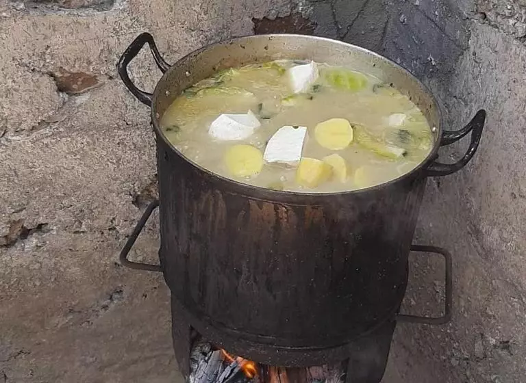 تختخواب و صبحانه Casa Pedrina