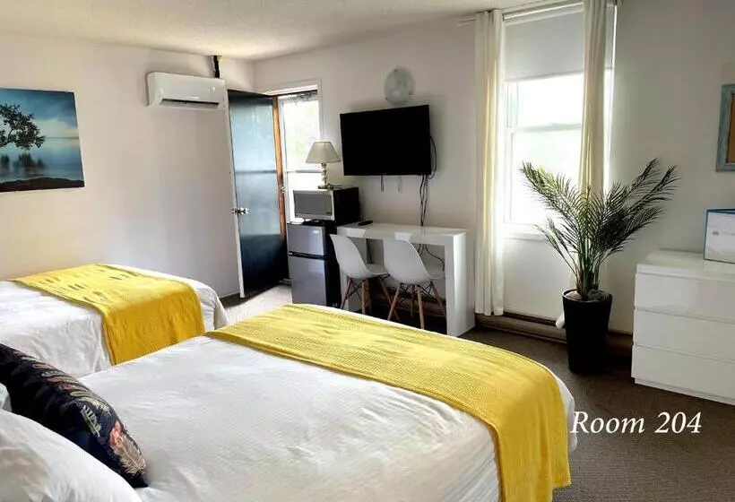 Hotelli Paradise Inn On The Beach