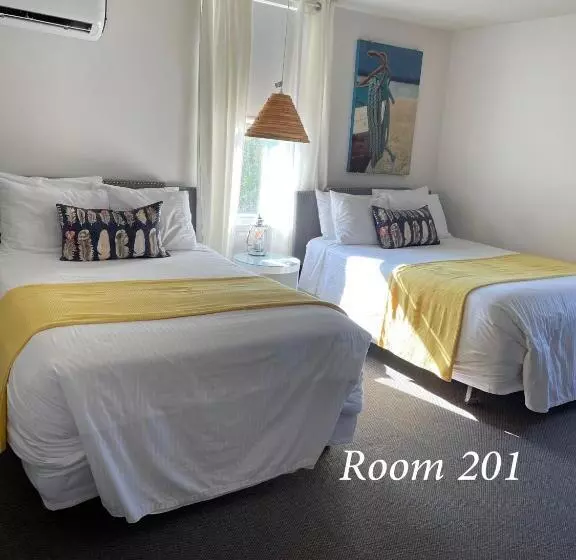 Hotelli Paradise Inn On The Beach