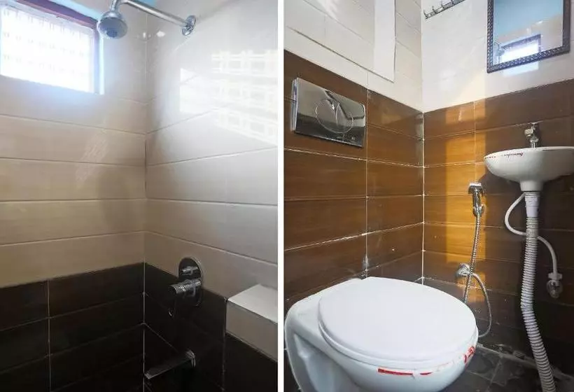 ホテル Spot On 43669 Mahalaxmi Palace