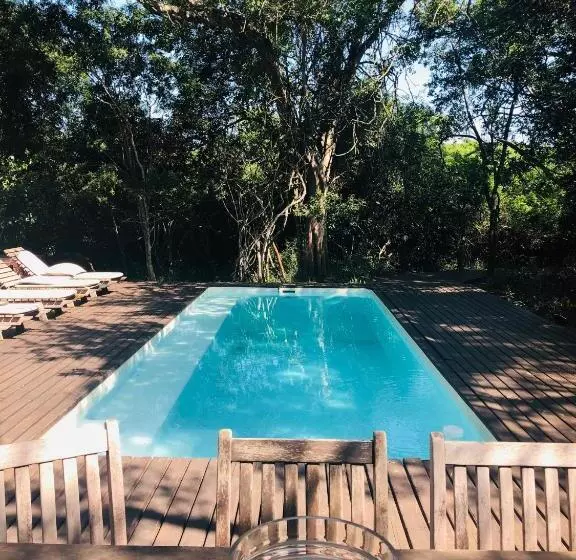 Majatalo Hideaways Lazuli Bush Lodge, Hluhluwe