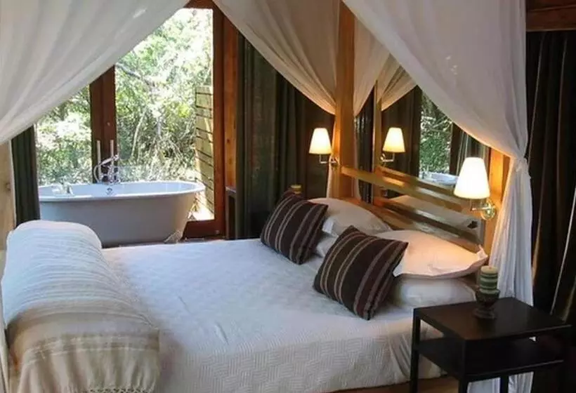 Majatalo Hideaways Lazuli Bush Lodge, Hluhluwe