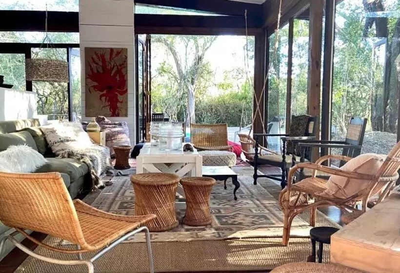 Majatalo Hideaways Lazuli Bush Lodge, Hluhluwe