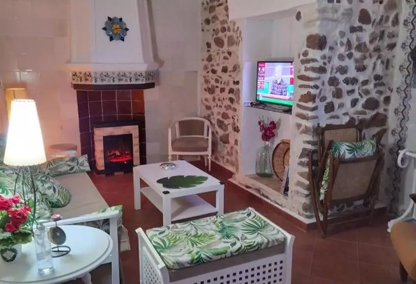 Charming House In Estivella Near Nature