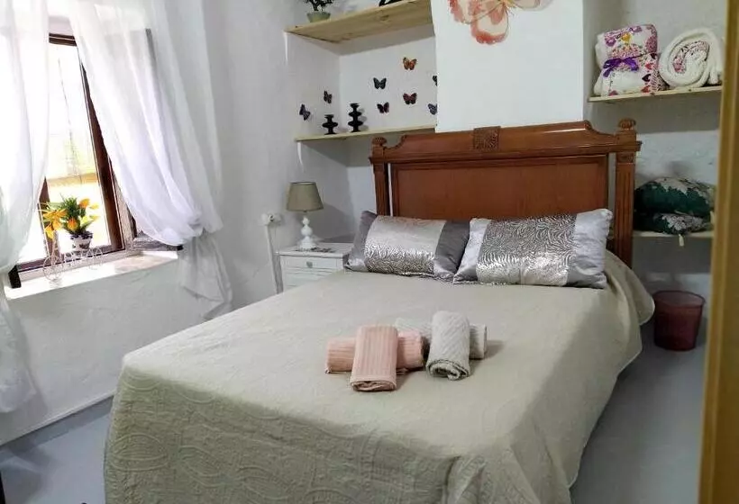 Charming House In Estivella Near Nature