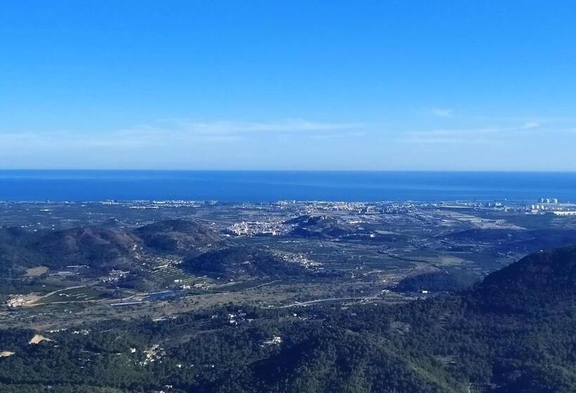 Charming House In Estivella Near Nature