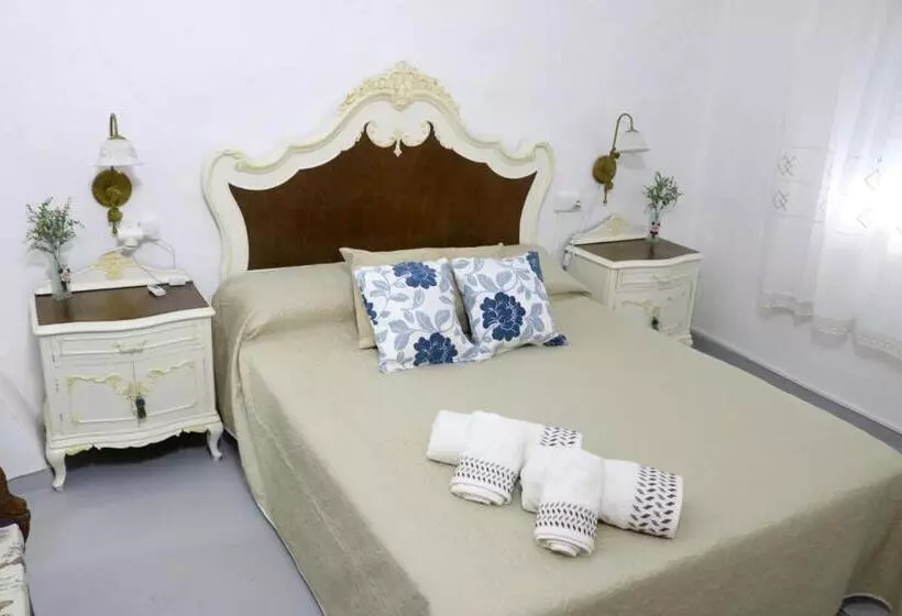 Charming House In Estivella Near Nature