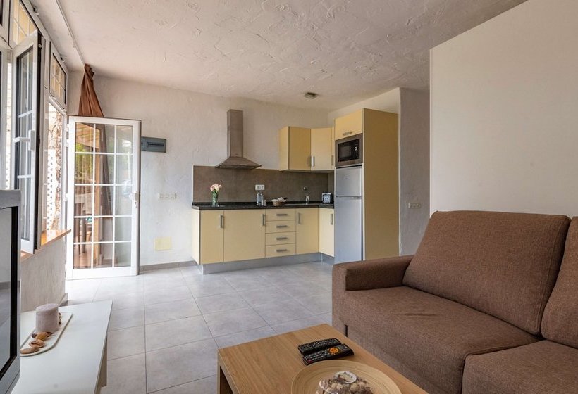 Casa De Vacaciones Con Piscina Compartida En Mogán I