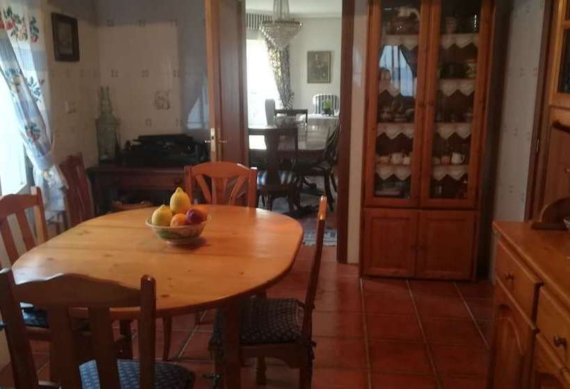 Casa Rural Los Castaños