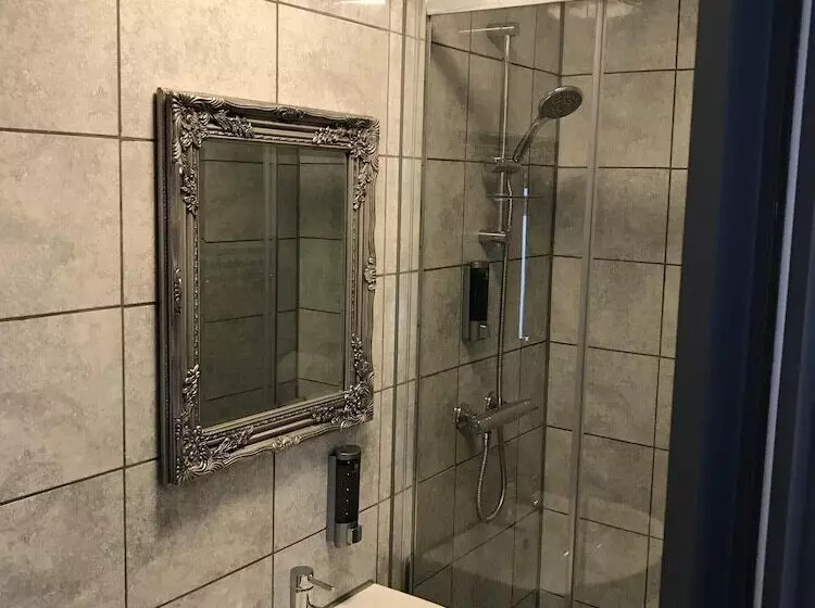 Hostelli The Lord Grey