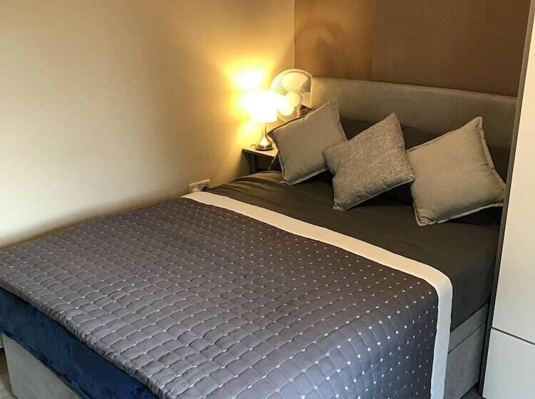 فندق فئة نجمة واحدة The Lord Grey