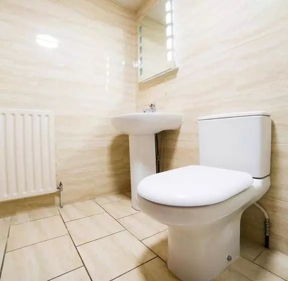 Hostelli The Whistle And Flute