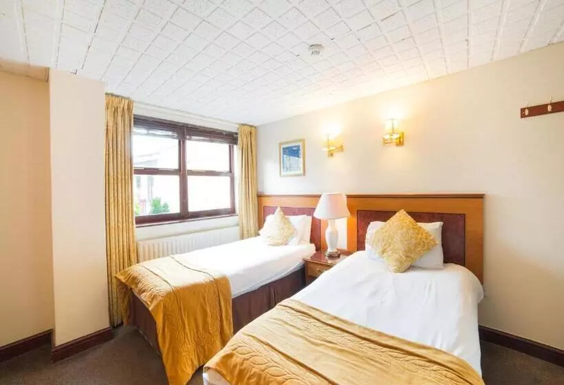 Hostelli The Whistle And Flute